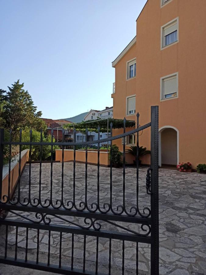 Apartments Parapid Budva Exterior photo
